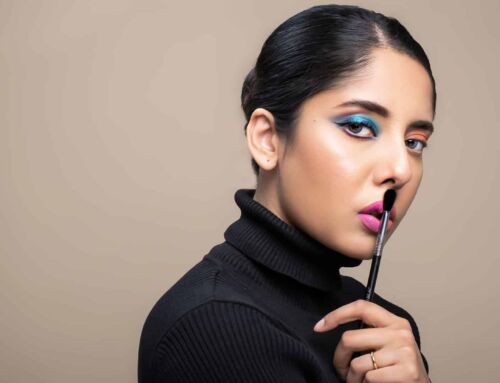 Makeup Artist reveals secret behind How to Make Makeup Last All Day?
