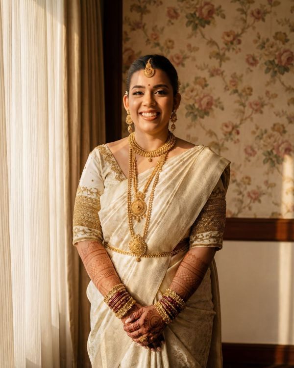 South Indian Bridal Makeup in Bangalore 4 South Indian bridal portrait showing makeup and saree styling